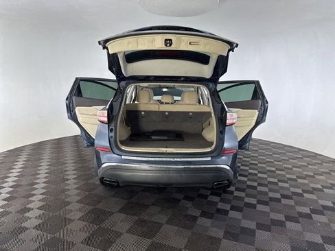 Used 2017 Nissan Murano S FWD image 15