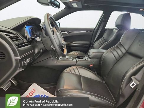Used 2023 Chrysler 300 C RWD image 11