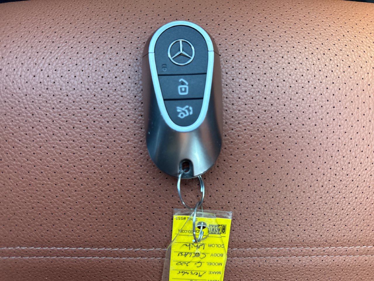 Used 2025 Mercedes-Benz C 300 Sedan image 24