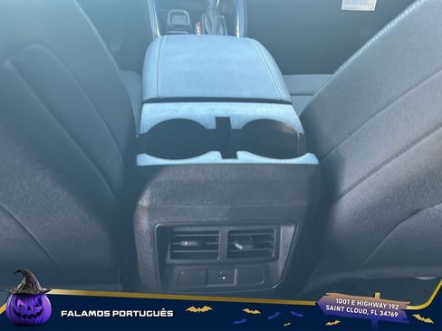 Certified 2025 GMC Canyon Elevation image 19