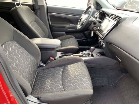 Used 2023 Mitsubishi Outlander Sport LE AWD/4WD image 23