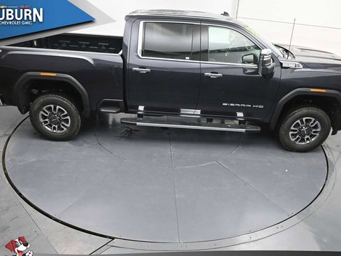 New 2026 GMC Sierra 2500 SLT image 30