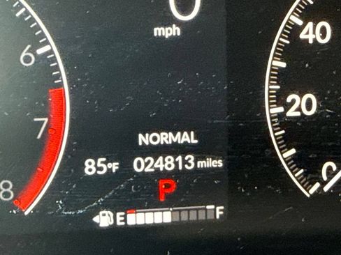 Used 2024 Honda CR-V LX image 16