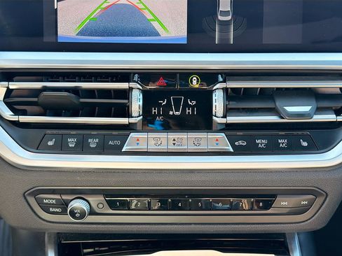 Used 2019 BMW 330i Sedan w/ Premium Package image 36