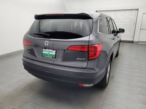 Used 2017 Honda Pilot LX image 6