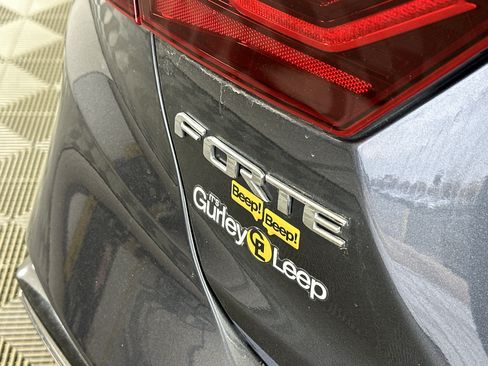 Certified 2021 Kia Forte GT-Line image 15