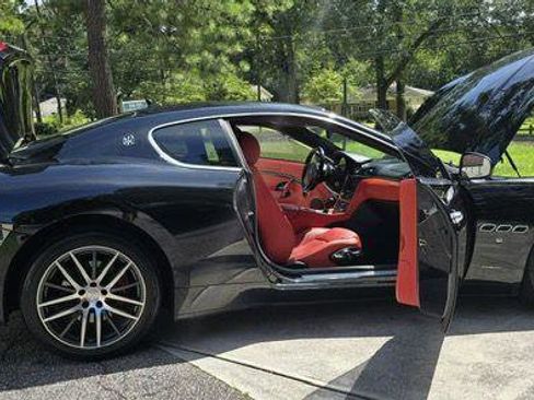 Used 2010 Maserati GranTurismo Coupe RWD image 32