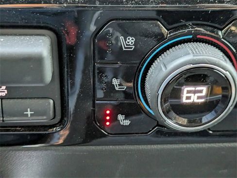 Used 2025 Chevrolet Silverado 2500 High Country w/ Midnight Edition image 25