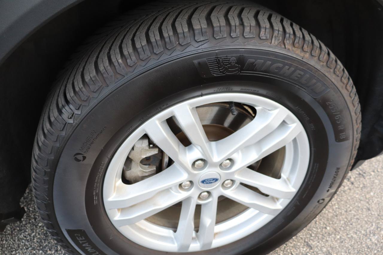 Used 2021 Ford Explorer XLT AWD/4WD image 26