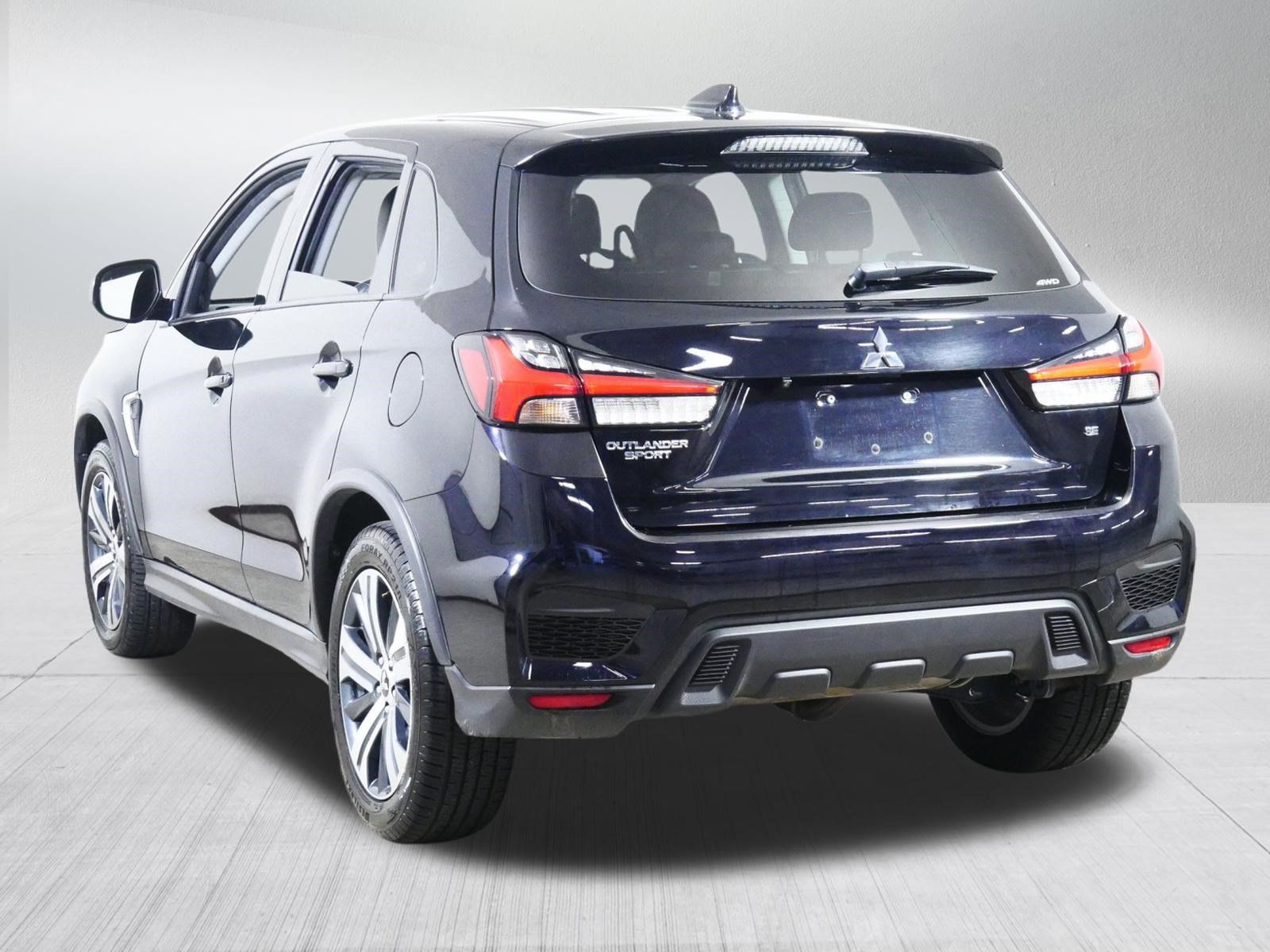 Used 2024 Mitsubishi Outlander Sport SE AWD/4WD image 5