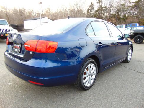 Used 2014 Volkswagen Jetta SE image 62