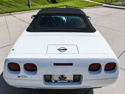 Used 1995 Chevrolet Corvette image 12