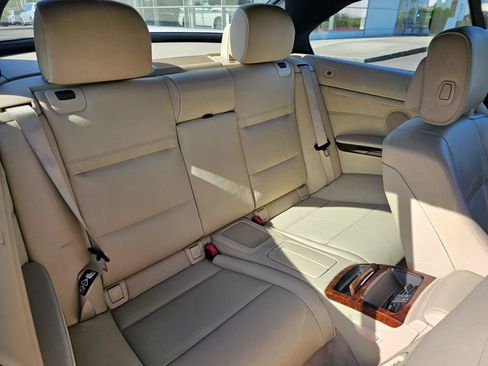 Used 2011 BMW 328i Convertible RWD image 15