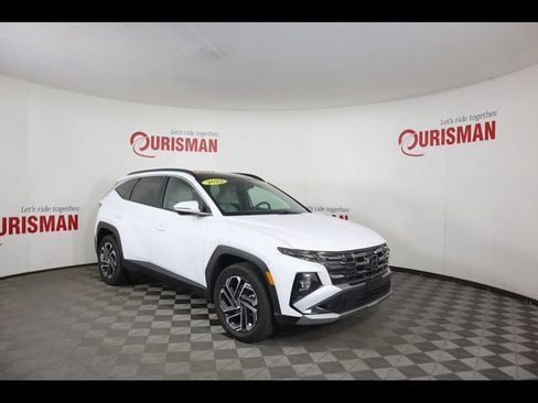 Used 2025 Hyundai Tucson Limited AWD/4WD image 13