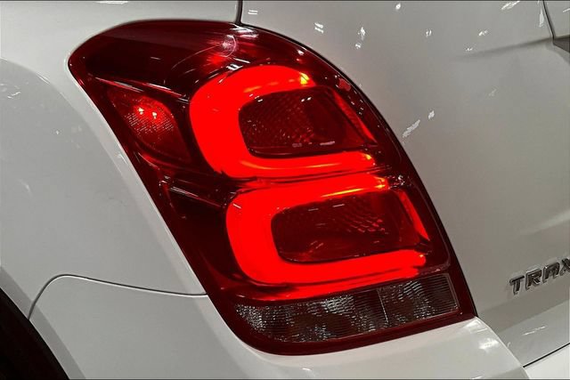 Used 2021 Chevrolet Trax LT AWD/4WD image 19