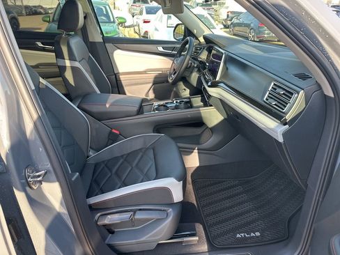 New 2026 Volkswagen Atlas Peak Edition AWD/4WD image 34
