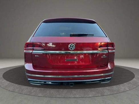 Used 2018 Volkswagen Atlas SEL w/ R-Line Package AWD/4WD image 6