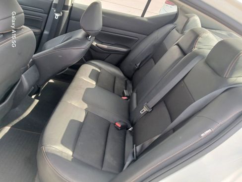 Used 2021 Nissan Altima 2.5 SR FWD image 13
