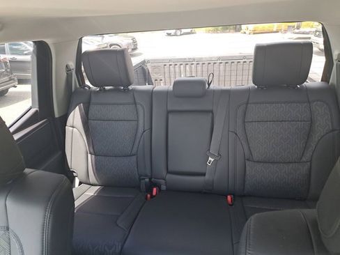 Used 2024 Toyota Tundra Limited image 5