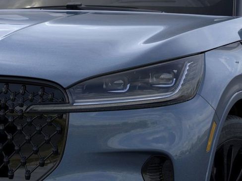 New 2026 Lincoln Aviator Reserve image 18