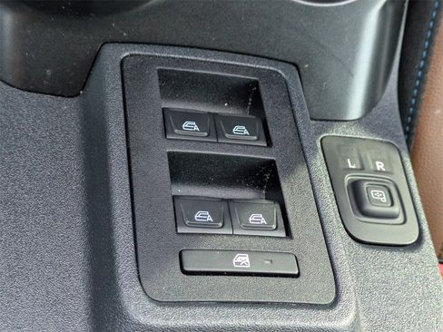 Used 2023 Ford Bronco Outer Banks image 24