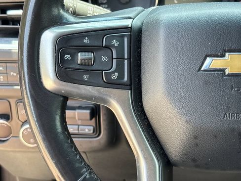 Used 2021 Chevrolet Suburban LT w/ LT Signature Package RWD image 20