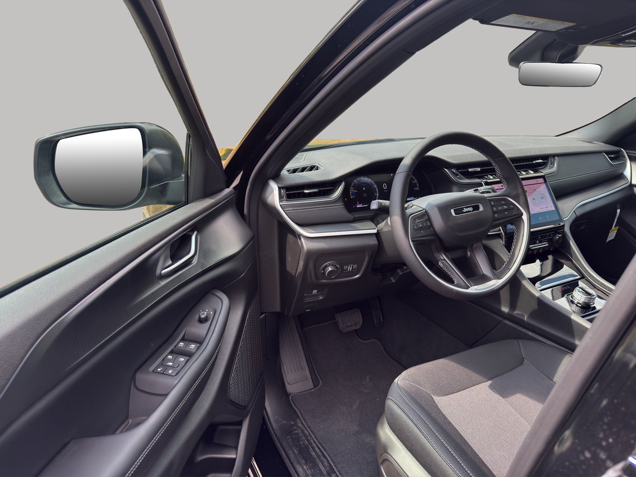 New 2027 Jeep Grand Cherokee Laredo X RWD image 5