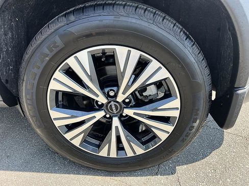 Certified 2023 Nissan Rogue SV w/ SV Premium B Package AWD/4WD image 10