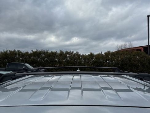 Used 2020 Ford Expedition XLT w/ Equipment Group 202A image 18