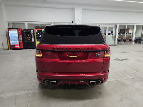 Used 2022 Land Rover Range Rover Sport SVR image 5