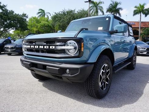 Certified 2023 Ford Bronco Outer Banks AWD/4WD image 16