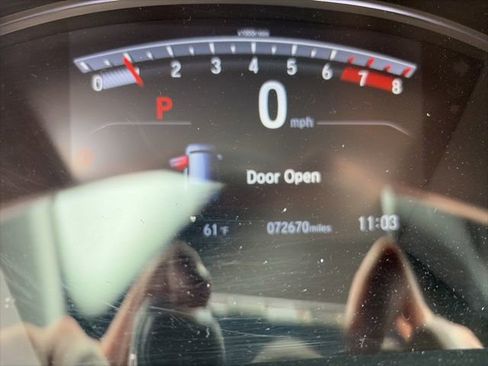 Used 2018 Honda CR-V EX-L image 2