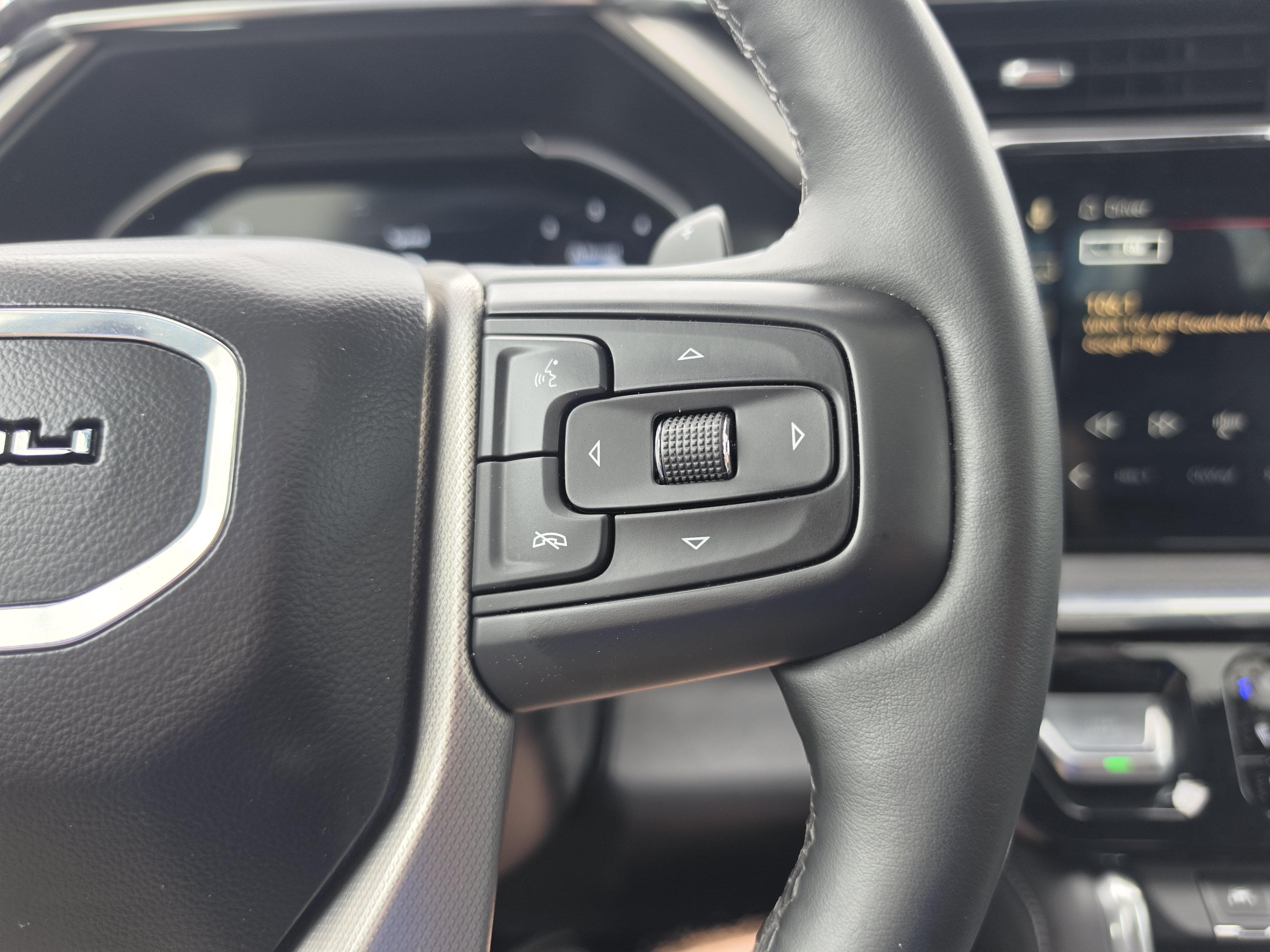 Used 2024 GMC Sierra 1500 Denali AWD/4WD image 24
