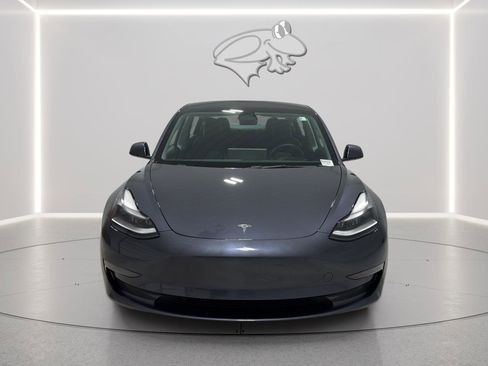 Used 2023 Tesla Model 3 Standard Range image 8