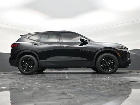 Used 2022 Chevrolet Blazer LT w/ Midnight/Sport Edition FWD image 26