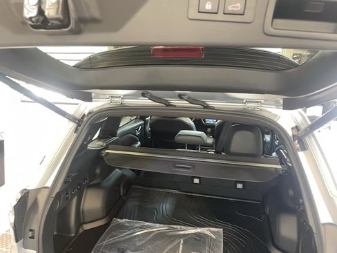 Used 2025 Subaru Forester Limited image 24