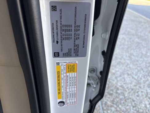 Certified 2022 Cadillac Escalade Premium Luxury image 35