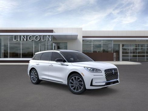 New 2026 Lincoln Corsair Grand Touring image 7