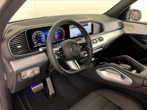 Certified 2025 Mercedes-Benz GLS 450 GLS 450 image 11