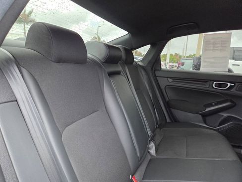 Used 2025 Honda Civic Sport image 14