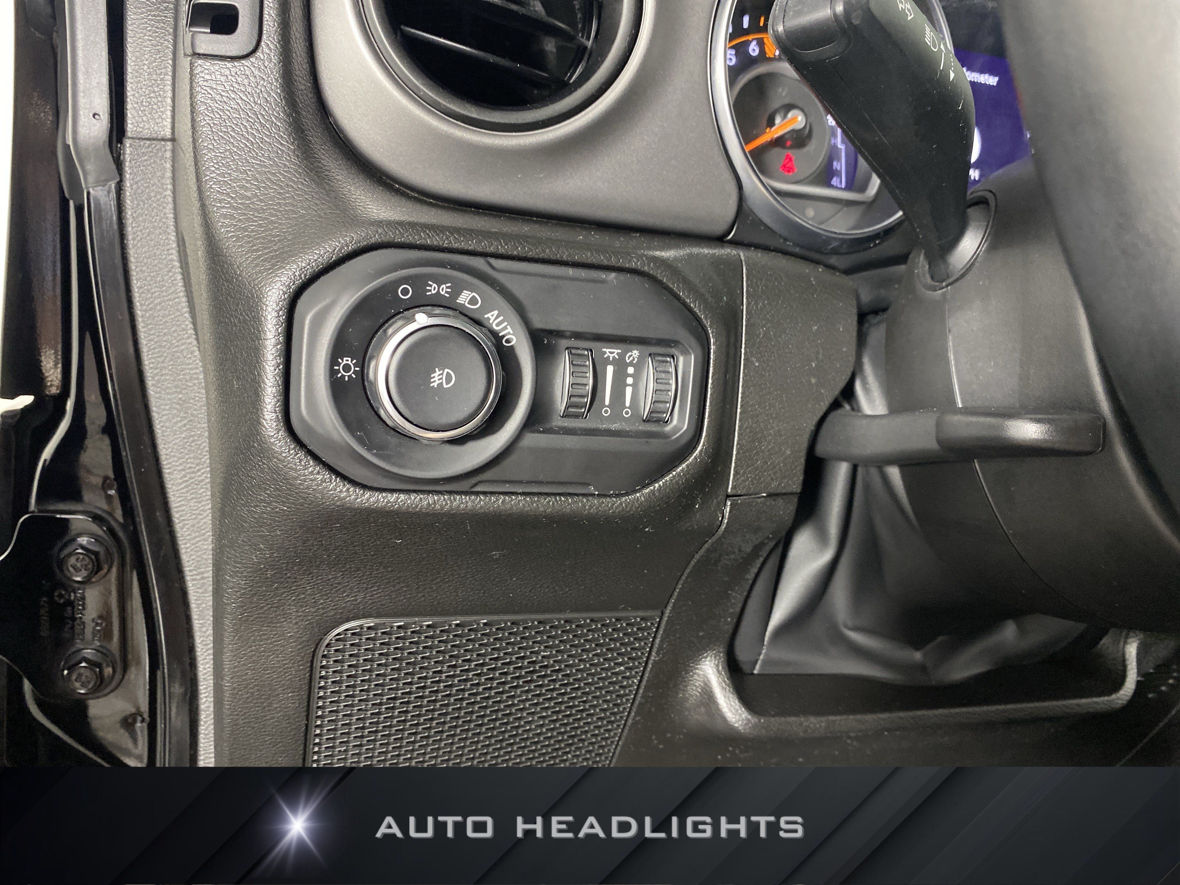 Used 2022 Jeep Wrangler Sport AWD/4WD image 22