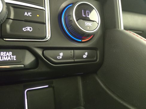 Used 2022 Chevrolet Tahoe RST w/ Luxury Package image 28