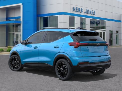 New 2027 Chevrolet Bolt RS w/ Technology Package FWD image 3