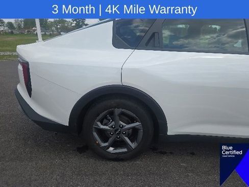 Used 2025 Kia K4 FWD image 9