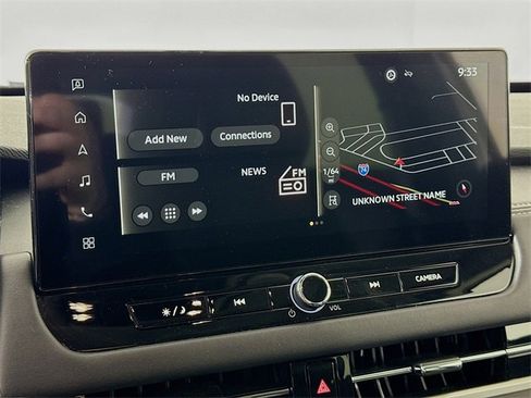 Used 2025 Mitsubishi Outlander SE image 14