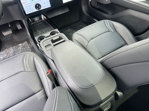 New 2025 Ford Mustang Mach-E Premium image 38