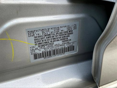 Certified 2023 Nissan Sentra SV FWD image 19