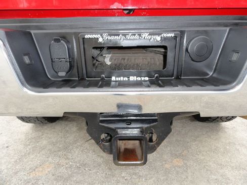 Used 2018 GMC Sierra 2500 SLE w/ SLE Preferred Package image 25