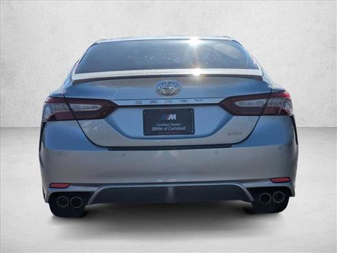 Used 2018 Toyota Camry XSE image 7