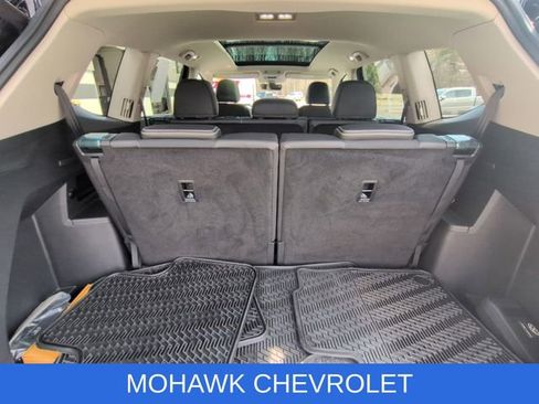 Used 2025 Volkswagen Atlas SEL image 27